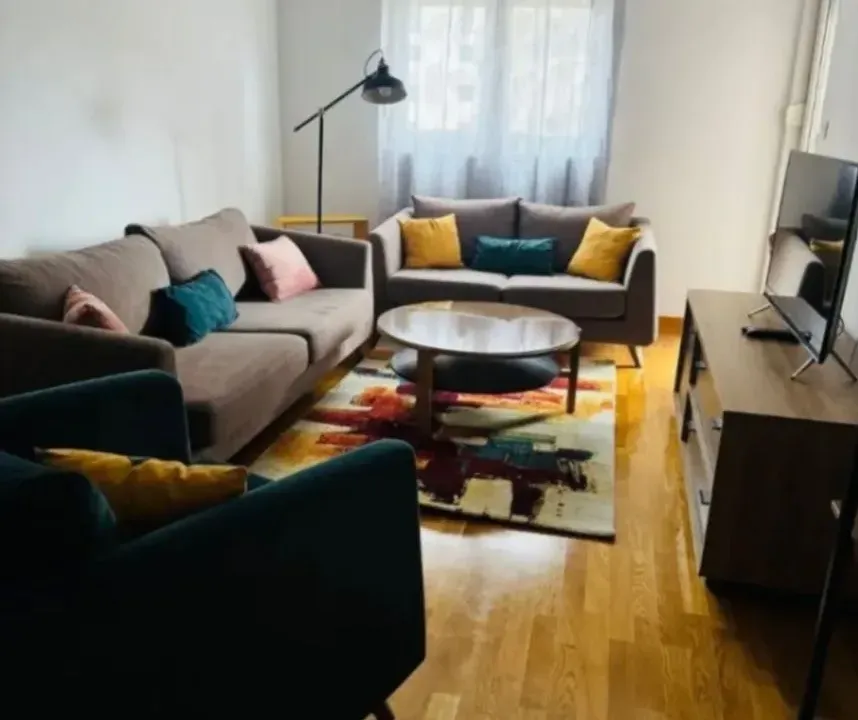 Izdavanje, jednosoban stan, 47m², City Kej, Podgorica