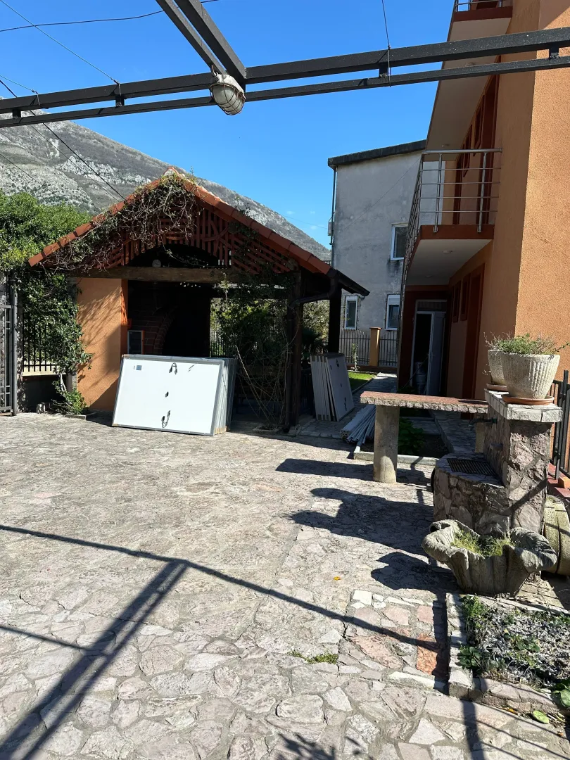 Sale, house, 610m², Sutomore, Bar
