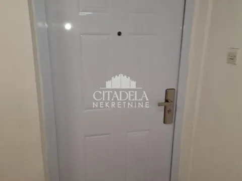Izdavanje, dvosoban stan, 48m², Čukarica, Beograd - image 4
