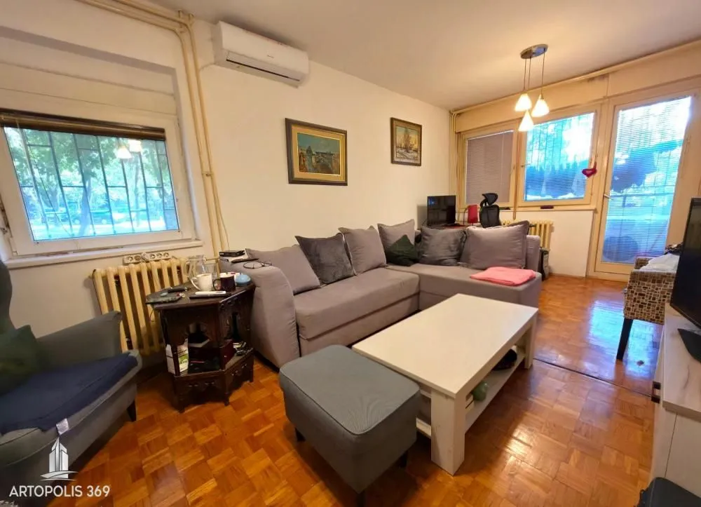 Prodaja, trosoban stan, 67m², Zvezdara Sve Podlokacije, Beograd