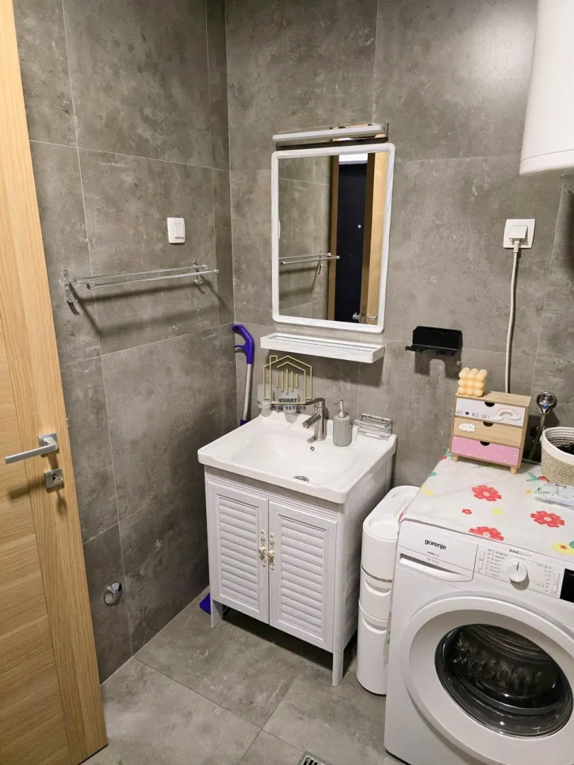 Rent, one bedroom apartment, 42m², Pobrežje, Podgorica