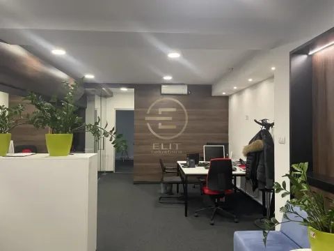 Izdavanje, poslovni prostor, 334m², Bulevar Oslobodjenja, Novi Sad Sve Podlokacije - image 2