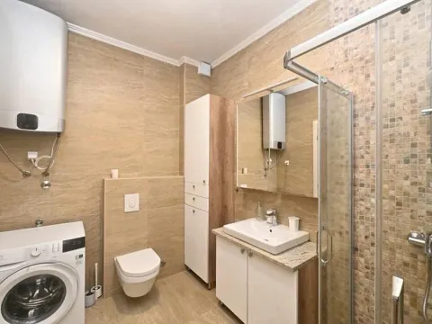 Rent, three bedroom apartment, 130m², Dobrota, Kotor - image 15