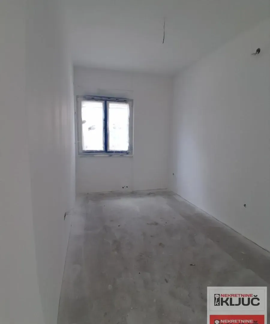 Prodaja, jednosoban stan, 38m², Podbara, Novi Sad Sve Podlokacije