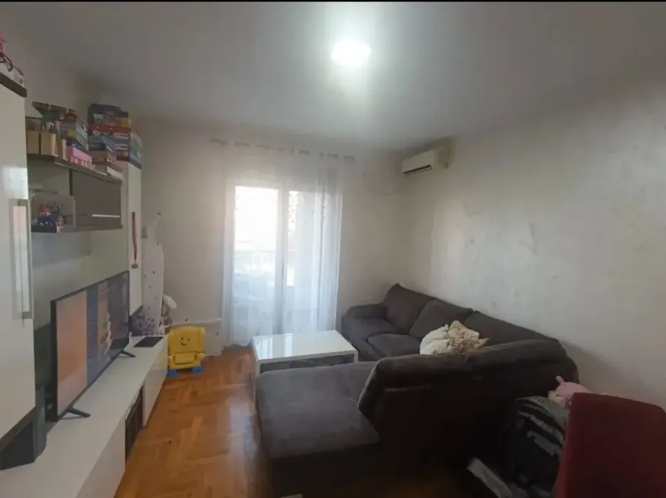 Prodaja, jednosoban stan, 42m², Zabjelo, Podgorica