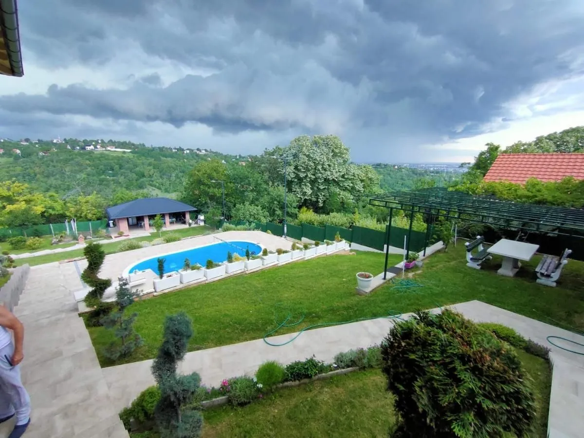 Prodaja, kuća, 151m², Sremska Kamenica, Petrovaradin