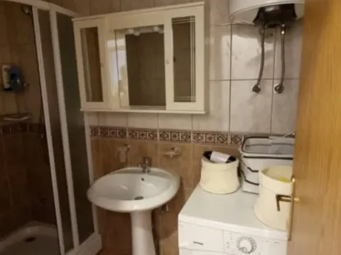 Sale, one bedroom apartment, 52m², Petrovac, Budva - image 8