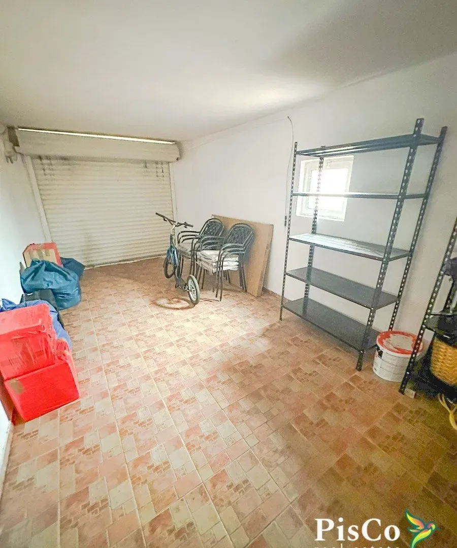 Izdavanje, kuća, 250m², Donja Gorica, Podgorica