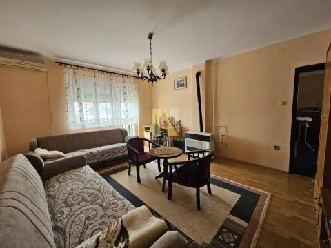Sale, house, 213m², Begeč, Novi Sad Sve Podlokacije - image 16