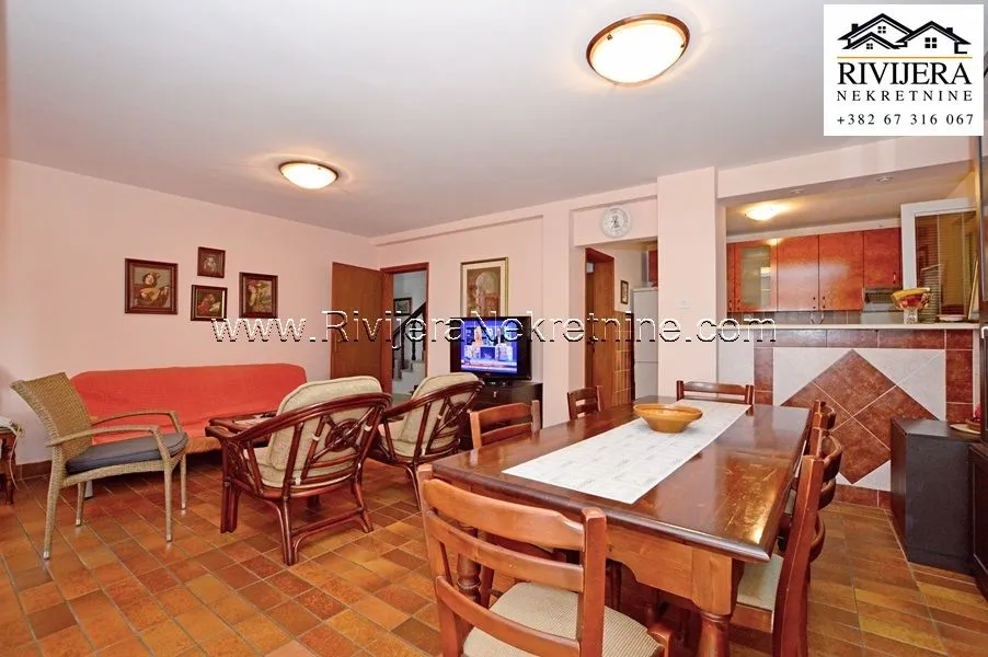 Prodaja, kuća, 184m², Savina, Herceg Novi