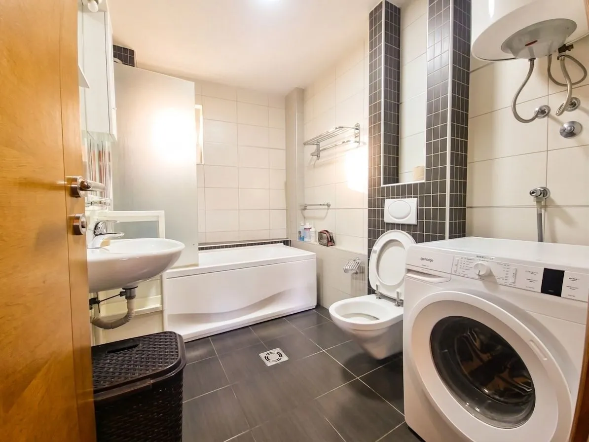 Rent, two bedroom apartment, 80m², Kamenovo, Budva