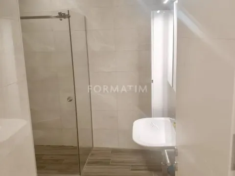 Rent, three bedroom apartment, 76m², Južni Bulevar, Vračar Sve Podlokacije - image 4