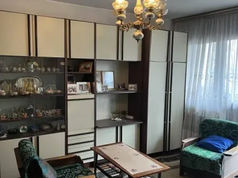 Stan in Zemun Sve Podlokacije