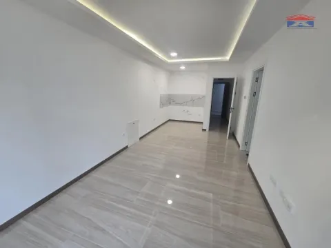 Izdavanje, dvosoban stan, 58m², Železnička Stanica, Novi Sad Sve Podlokacije - image 2