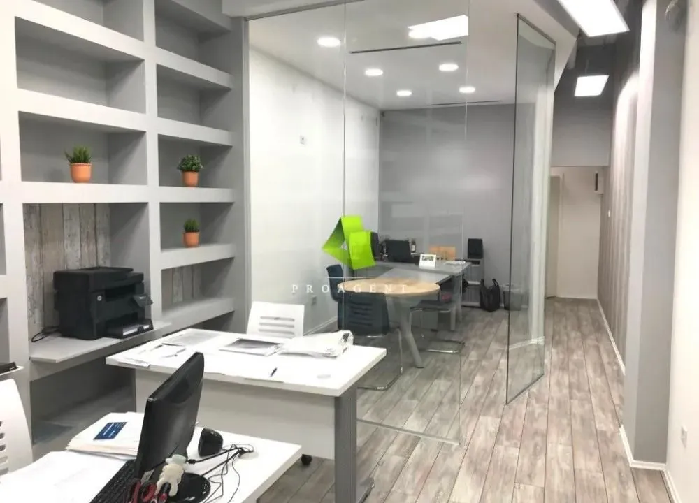 Izdavanje, poslovni prostor, 48m², Medijana, Niš