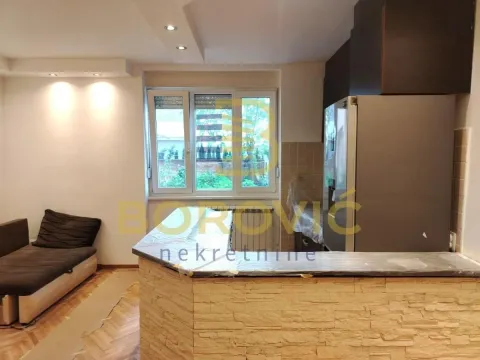Sale, three bedroom apartment, 66m², Vračar Sve Podlokacije, Beograd - image 3
