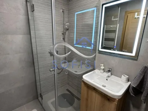 Izdavanje, dvosoban stan, 65m², Centar, Novi Sad - image 15