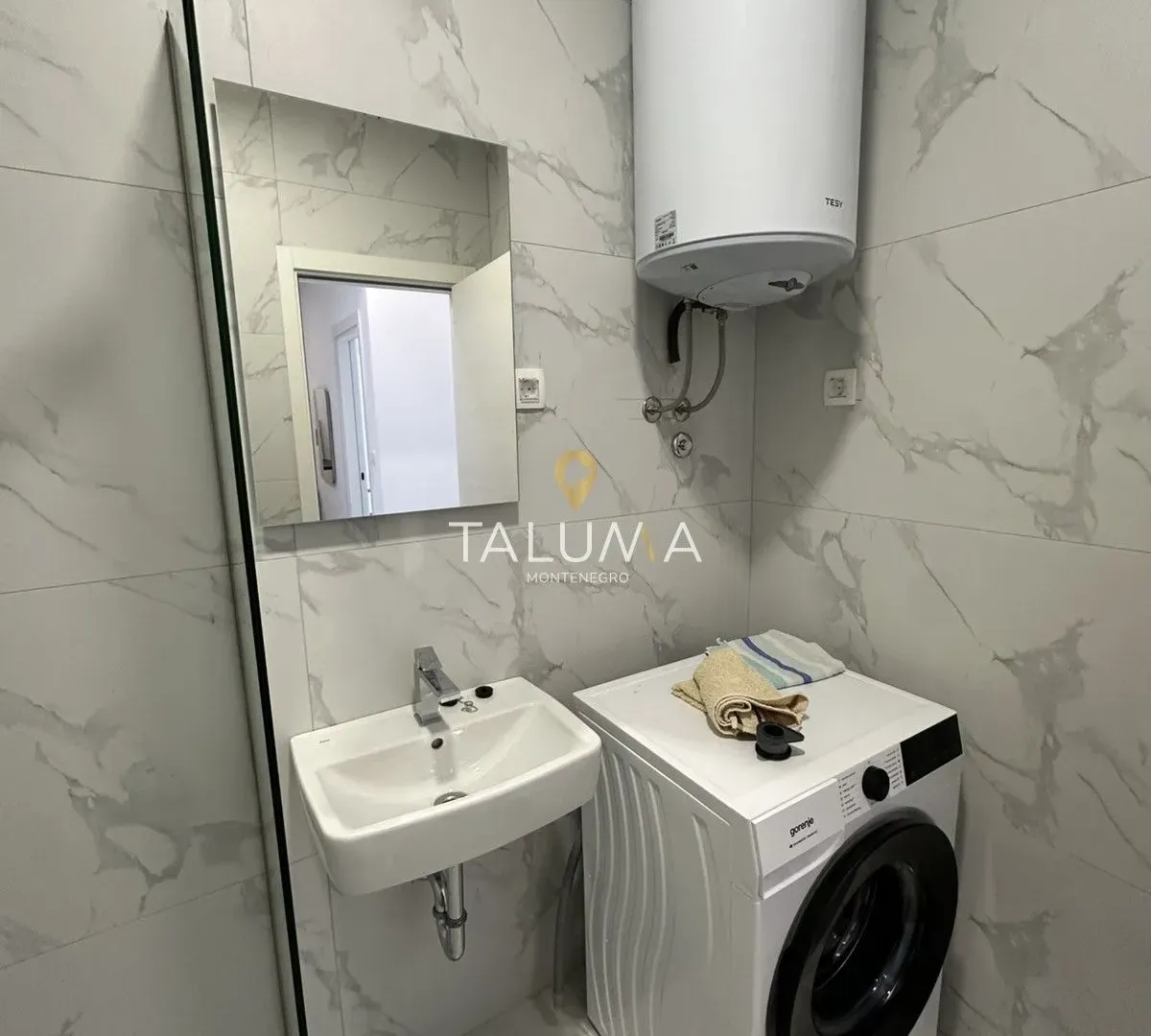 Rent, two bedroom apartment, 64m², Stari Aerodrom, Podgorica