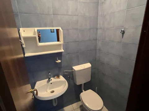 Sale, two bedroom apartment, 72m², Momišići, Podgorica - image 4