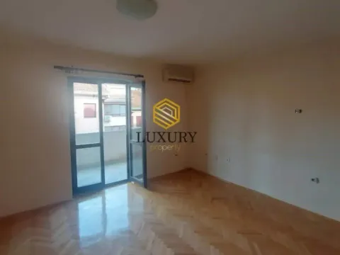 Prodaja, stan, 31m², Malo Brdo, Podgorica - image 3