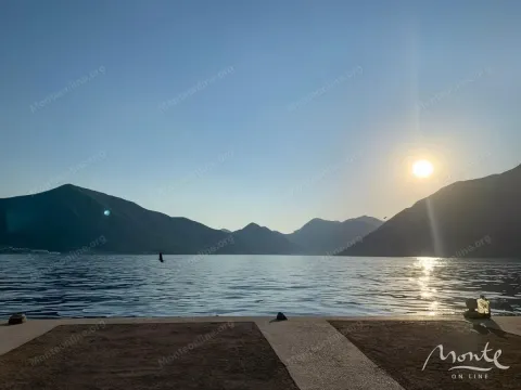 Sale, two bedroom apartment, 63m², Ljuta, Kotor - image 9