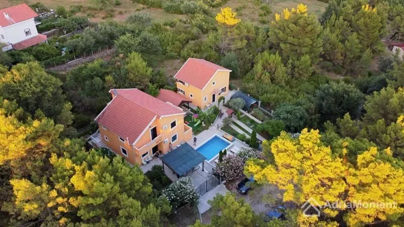 Prodaja, kuća, 266m², Mojdež, Herceg Novi