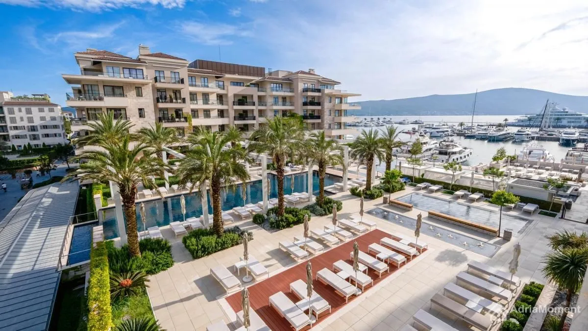 Sale, two bedroom apartment, 183m², Porto Montenegro, Tivat