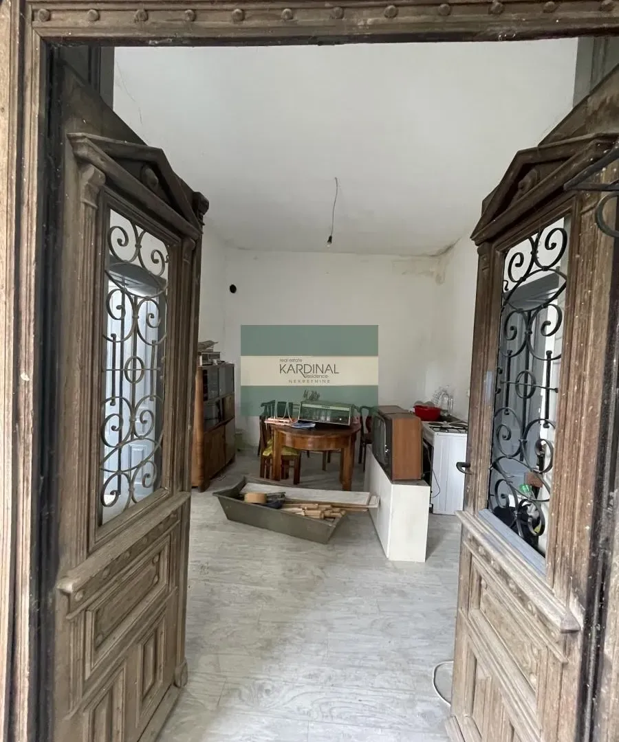 Prodaja, dvosoban stan, 57m², Mala vaga, Kragujevac