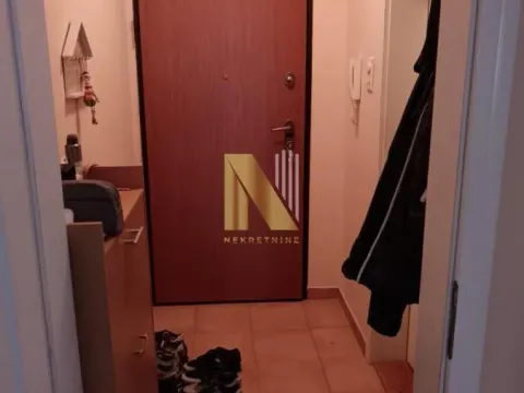 Rent, three bedroom apartment, 58m², Bulevar Oslobodjenja, Novi Sad Sve Podlokacije - image 16