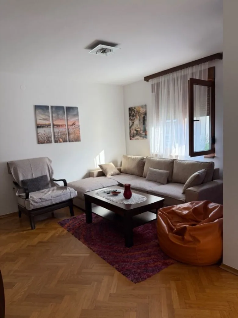 Izdavanje, jednosoban stan, 53m², Dalmatinska ulica, Podgorica