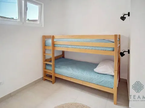 Sale, two bedroom apartment, 70m², Baošići, Herceg Novi - image 6