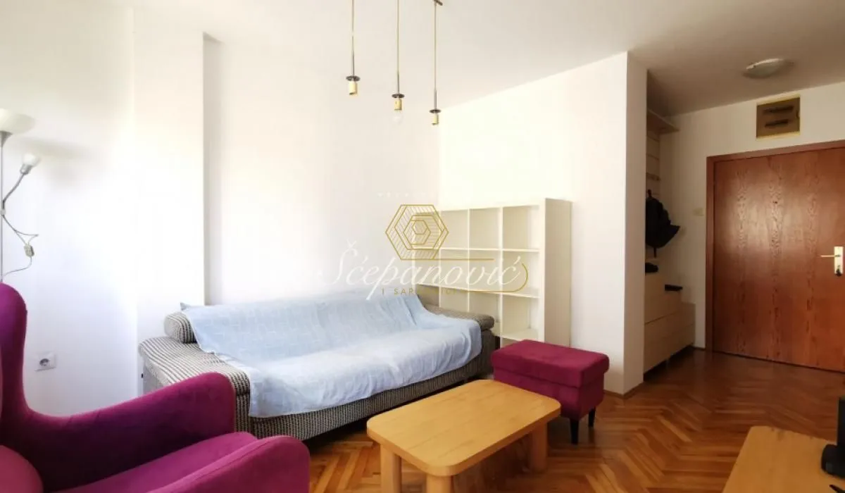Prodaja, dvosoban stan, 53m², Bulevar Oslobodjenja, Novi Sad Sve Podlokacije