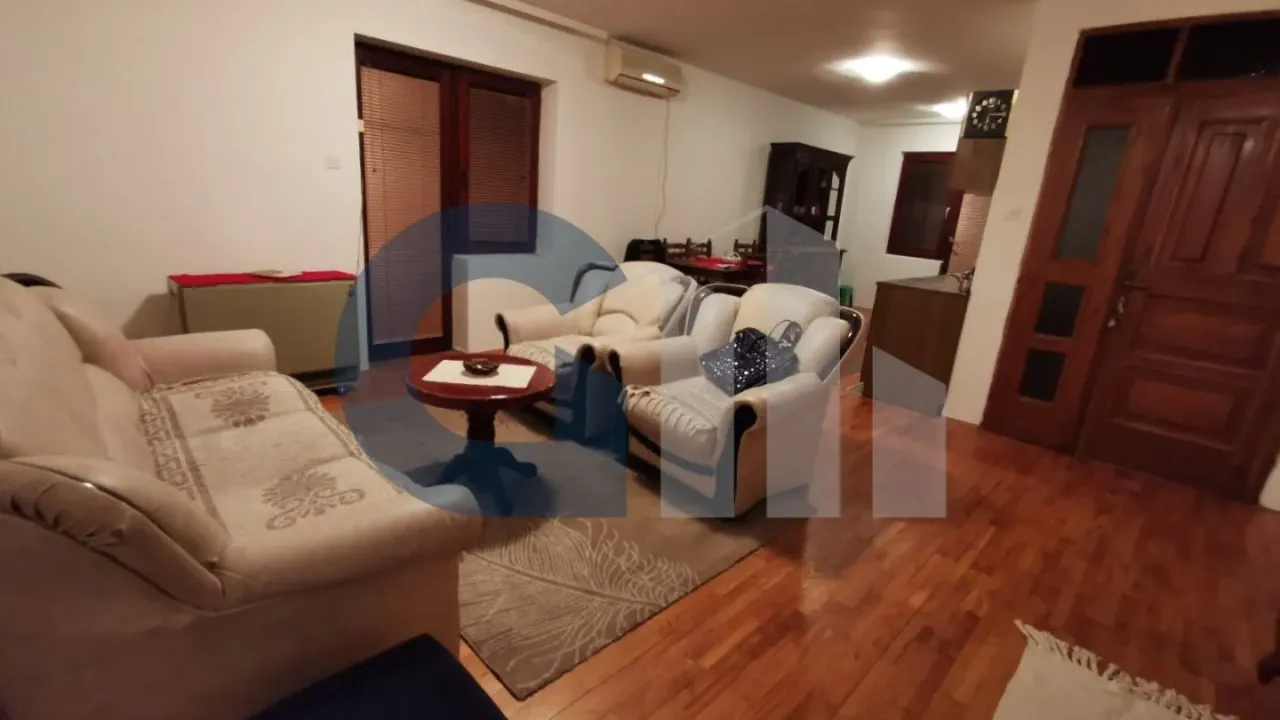 Izdavanje, trosoban stan, 70m², Čukarica, Beograd