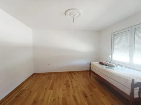 Sale, house, 350m², Šušanj, Bar - image 4