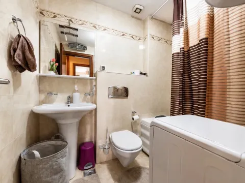 Rent, one bedroom apartment, 52m², Preko Morače, Podgorica - image 8