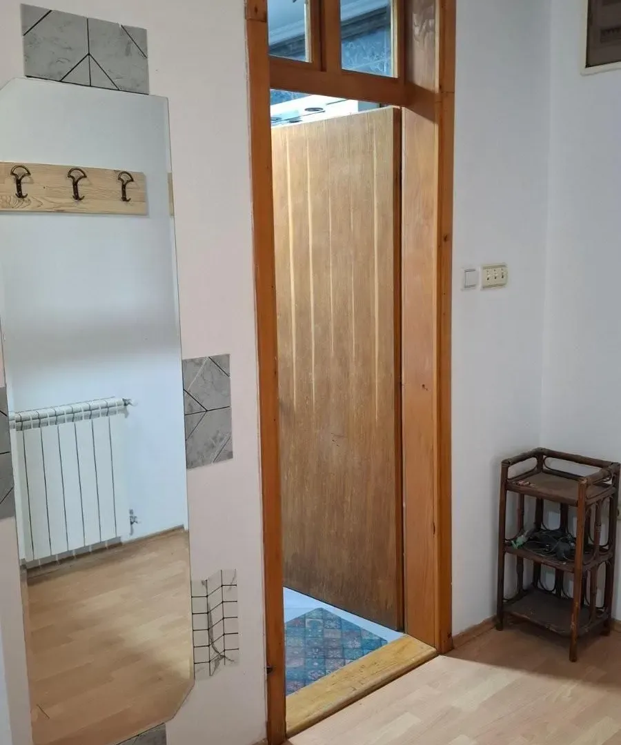 Sale, three bedroom apartment, 71m², Zemun Centar, Zemun Sve Podlokacije