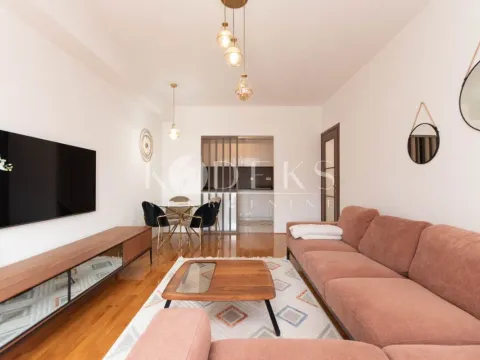 Rent, two bedroom apartment, 78m², City Kvart, Podgorica - image 1