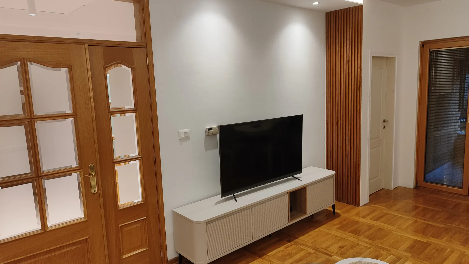 Izdavanje, dvosoban stan, 65m², Preko Morače, Podgorica