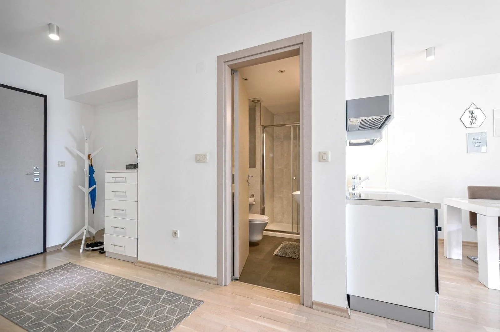 Prodaja, jednosoban stan, 48m², Budva, Crna Gora
