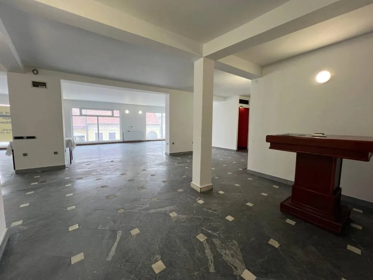 Rent, office space, 142m², Salajka, Novi Sad Sve Podlokacije