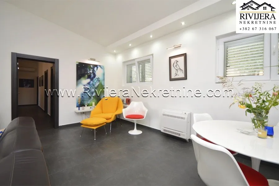 Prodaja, kuća, 252m², Kavač, Kotor