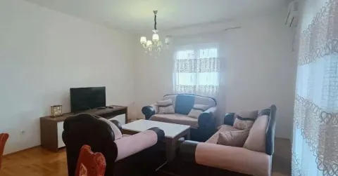 Rent, three bedroom apartment, 90m², Stari Aerodrom, Podgorica - image 6