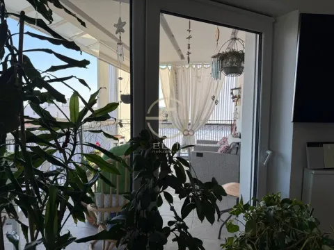 Sale, house, 273m², Petrovaradin, Novi Sad - image 18