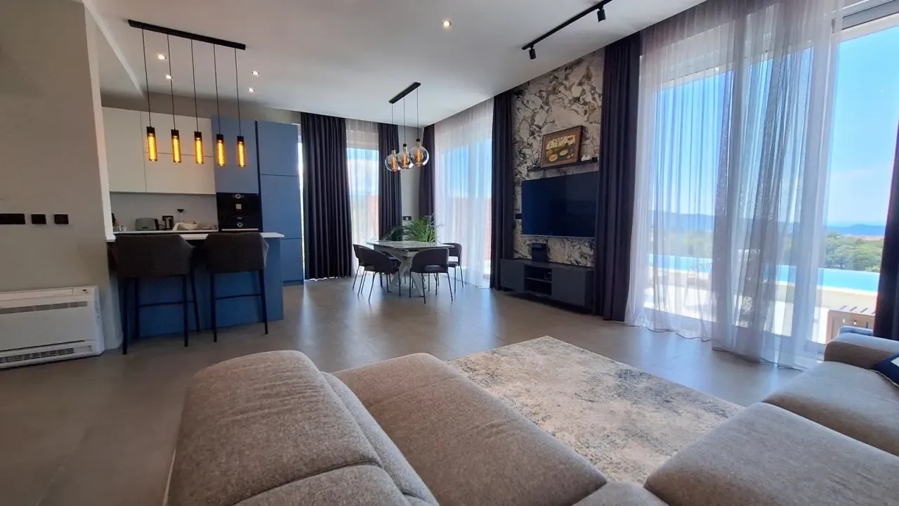 Sale, house, 260m², Podi, Herceg Novi