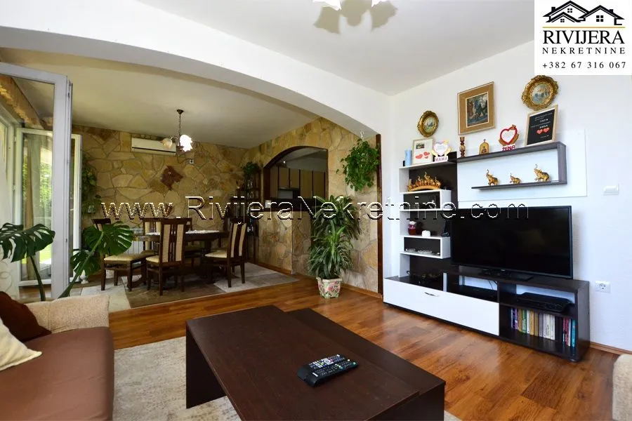 Prodaja, kuća, 193m², Ratiševina, Herceg Novi