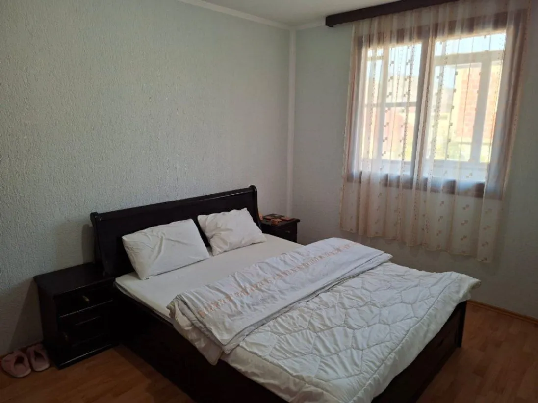 Izdavanje, kuća, 100m², Zagorič, Podgorica