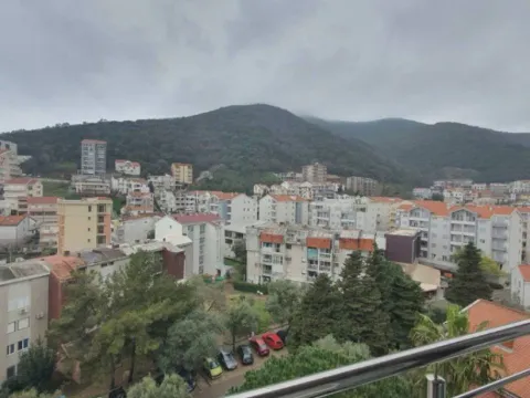 Izdavanje, jednosoban stan, 43m², Maslinjak, Budva - image 9