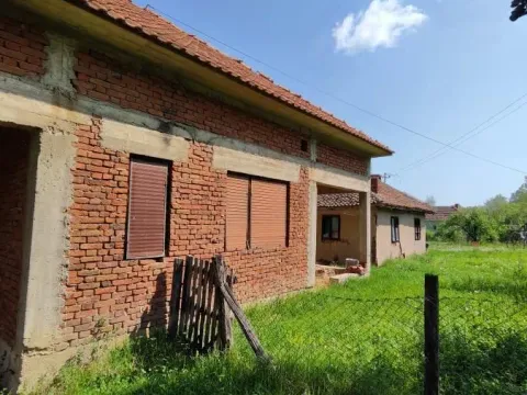 Prodaja, kuća, 200m², Šantarovac, Jagodina - image 7