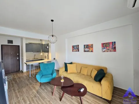 Rent, one bedroom apartment, 38m², Centar, Budva - image 4
