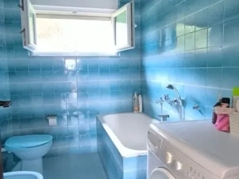 Rent, three bedroom apartment, 90m², Dumidran, Tivat - image 8